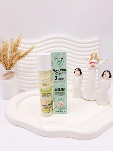 کرم دست روشن کننده و آبرسان آووکادو مارشمالو برند TUZ